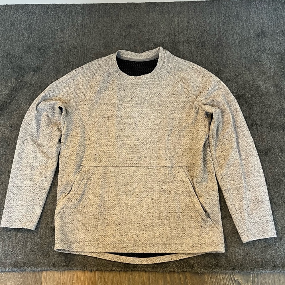 Lululemon At Ease Crewneck with side pockets. gray. medium